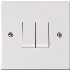 Polar 10 Amp Double Twin 2 Gang 2 Way Plate Switch White