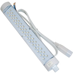 Click Ovia LED Striplight 2.7 Watt 240mm White Finish White Light